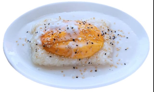 D1. Sweet Mango Sticky Rice.