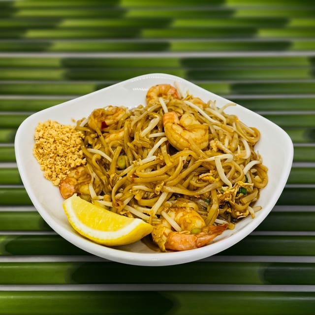 33. Pad Thai.